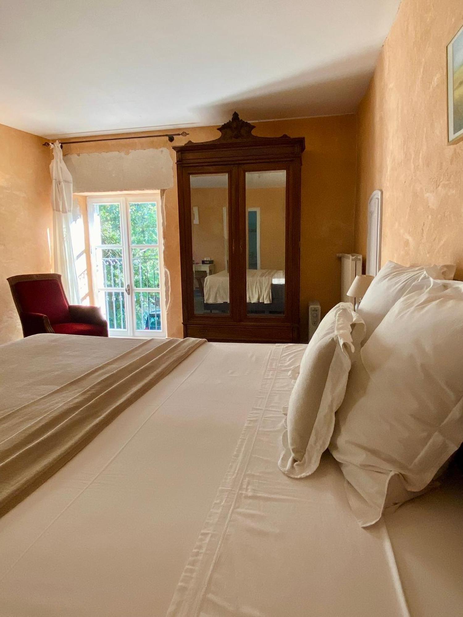 Le Moulin De Montsegur Bed and Breakfast Buitenkant foto